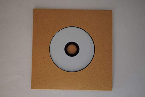白いCDを収めたクラフト色の厚紙ジャケット